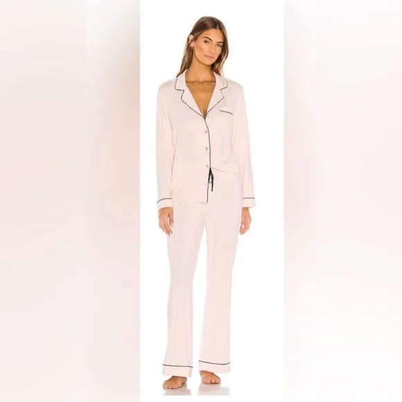Born Notch Collar Pajama Set in Pink!